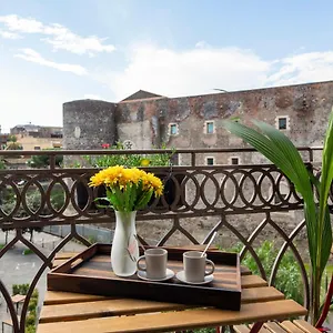 https://casa-do-re.taorminaitalyhotels.com